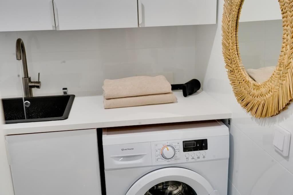 Best Location In Tampere! Modern City Apartment, 2Rooms, Kitchen And Balcony Экстерьер фото
