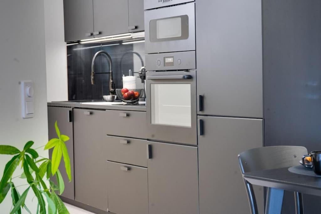Best Location In Tampere! Modern City Apartment, 2Rooms, Kitchen And Balcony Экстерьер фото