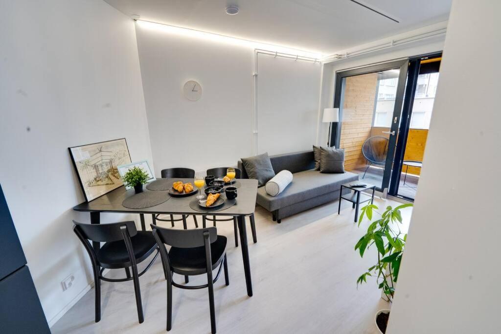 Best Location In Tampere! Modern City Apartment, 2Rooms, Kitchen And Balcony Экстерьер фото